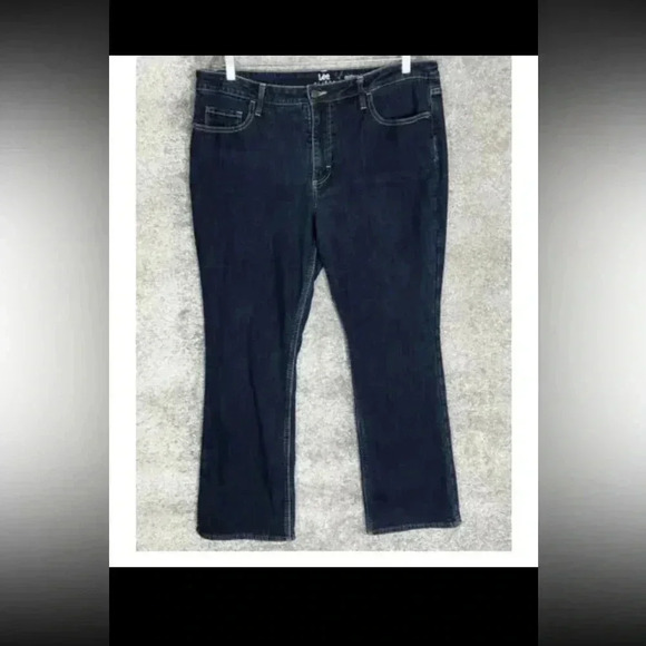 Lee Riders Midrise Bootcut Jeans Womens Size 14 Petite  Burgundy Fleece Lined - Picture 1 of 5